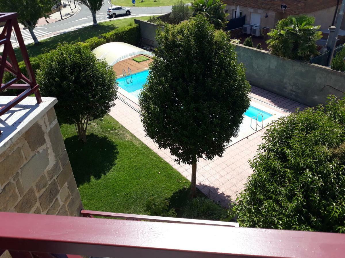 Preciosa Casa Independiente Con Piscina Cubierta Y Gran Jardin Privados Haro Eksteriør billede
